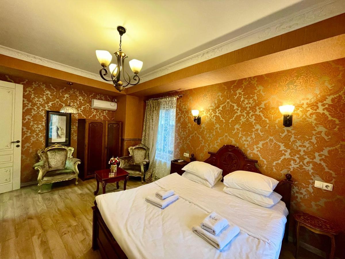 34 Silver Rooms Tbilissi Extérieur photo